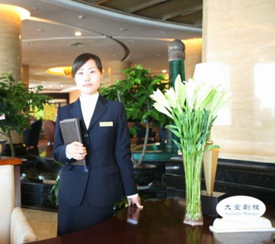 酒店管理專業(yè)畢業(yè)生風(fēng)采 餐飲管理的卓越實(shí)踐